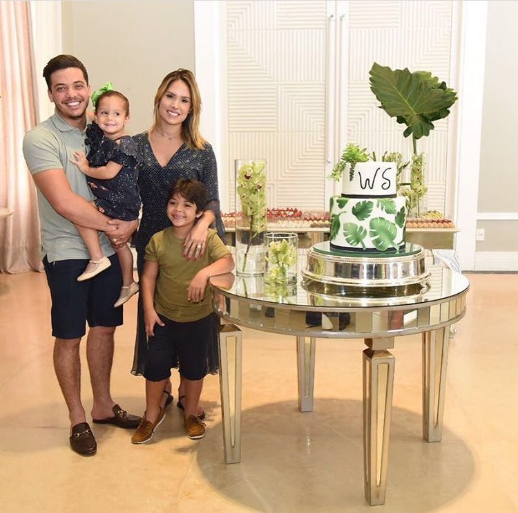 agggile_'s tweet photo. Uma familia dessas,bicho 😍
Feliz seu dia @WesleySafadao
#ws29 #wesley29 https://t.co/NYjUU7rqWp