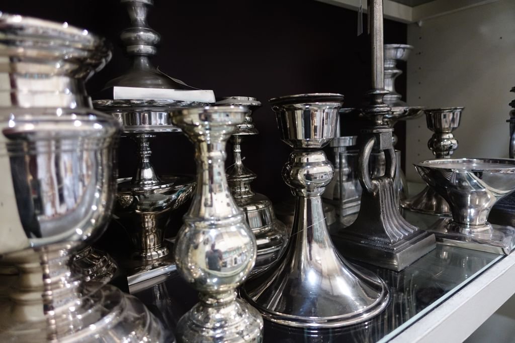 TICweb's tweet image. Looking for something shiny to complete your space? Contact us to visit #TheImportCollection's warehouse sale TODAY! ImportCollection.com