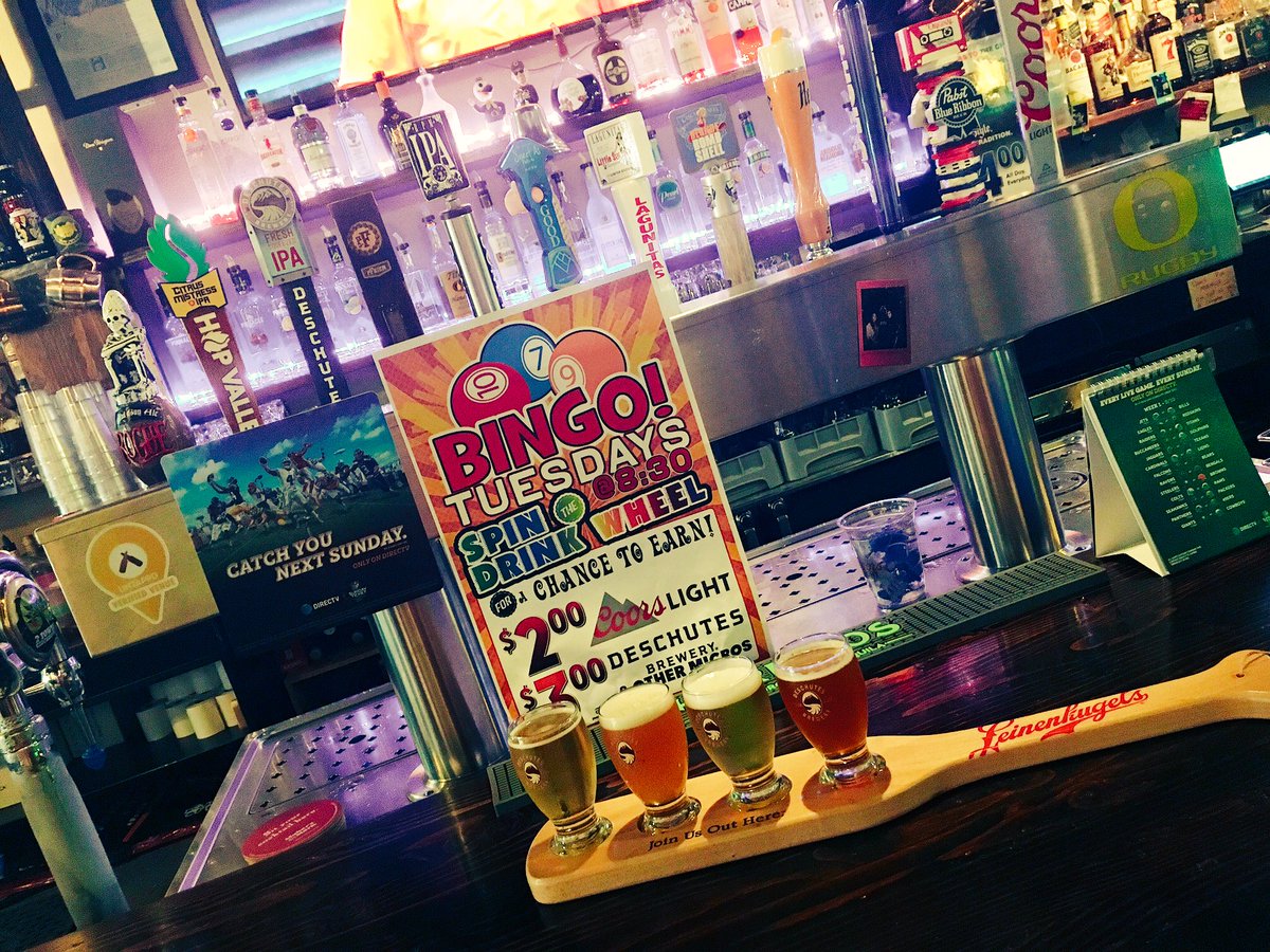 TheWebfootBar's tweet photo. Drink the rail!!! Start at one end 👉to the other w/Taster Trays!! 4 different (5oz) Beers $5.5 #WebfootWednesday #Deschutes https://t.co/uttaPNvmoq