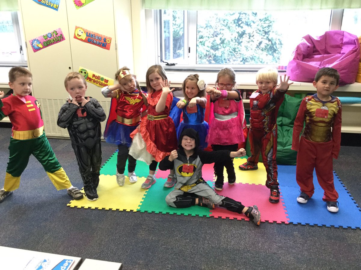 MsGaryKinderTec's tweet photo. #HerosForHouston #DecaturProud #LibertyHawks #KinderTech https://t.co/wYuwVIj6Vf