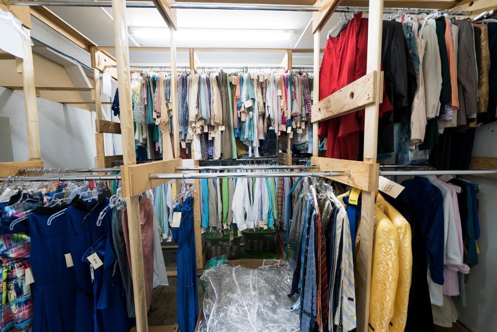 descendants's tweet photo. Here's a look inside the #Descendants2 wardrobe closet. SO. MANY. CLOTHES! https://t.co/UCxJ28y6TT