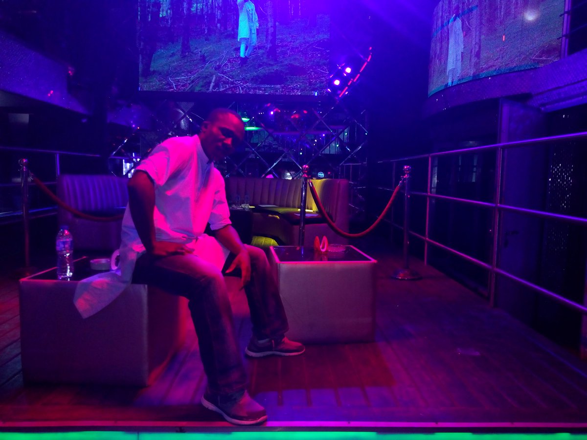 Daprinceteejay's tweet photo. Comfort with luxury commands respect. ClubQuilox, where luxury is defined. https://t.co/s9DTeFfMPS