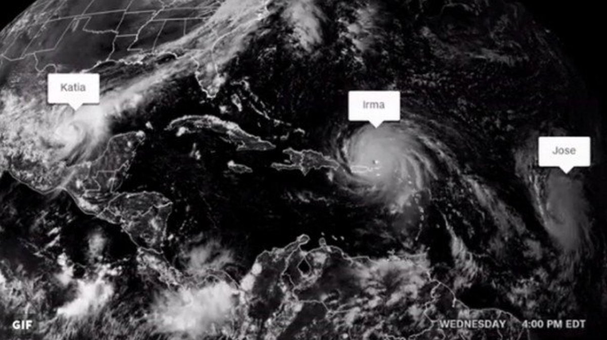 CNNEE's tweet photo. Una imagen aterradora: hay 3 huracanes al tiempo en el Atlántico en este momento. Irma, Jose y Katia https://t.co/Eg0gjYHNrJ https://t.co/4iqEP1DomU
