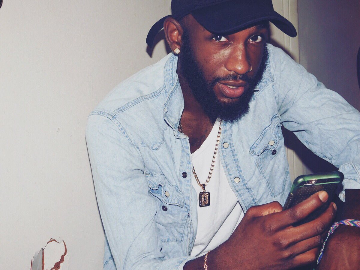 KeemDaDreem3w's tweet photo. IMA ALWAYS BE ME👽
#KeemDaDreem #dmv #md #dmvmusic #dmvartist #th3rdworld https://t.co/vXNDSH1SOv