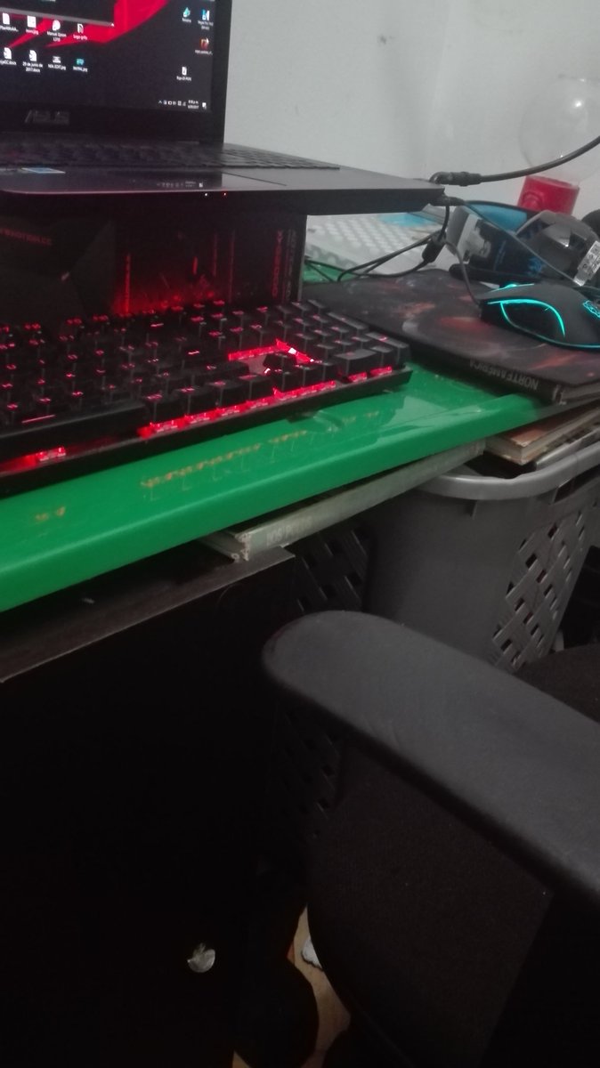 ZoldAlts's tweet photo. @TheNextGamerTV @TheNextGamer @pccasegear
#SaveMePCCG
please i need the pc my laptop is ver y bad and lag
My peripherals are cheapest https://t.co/h1pqBEOJPw