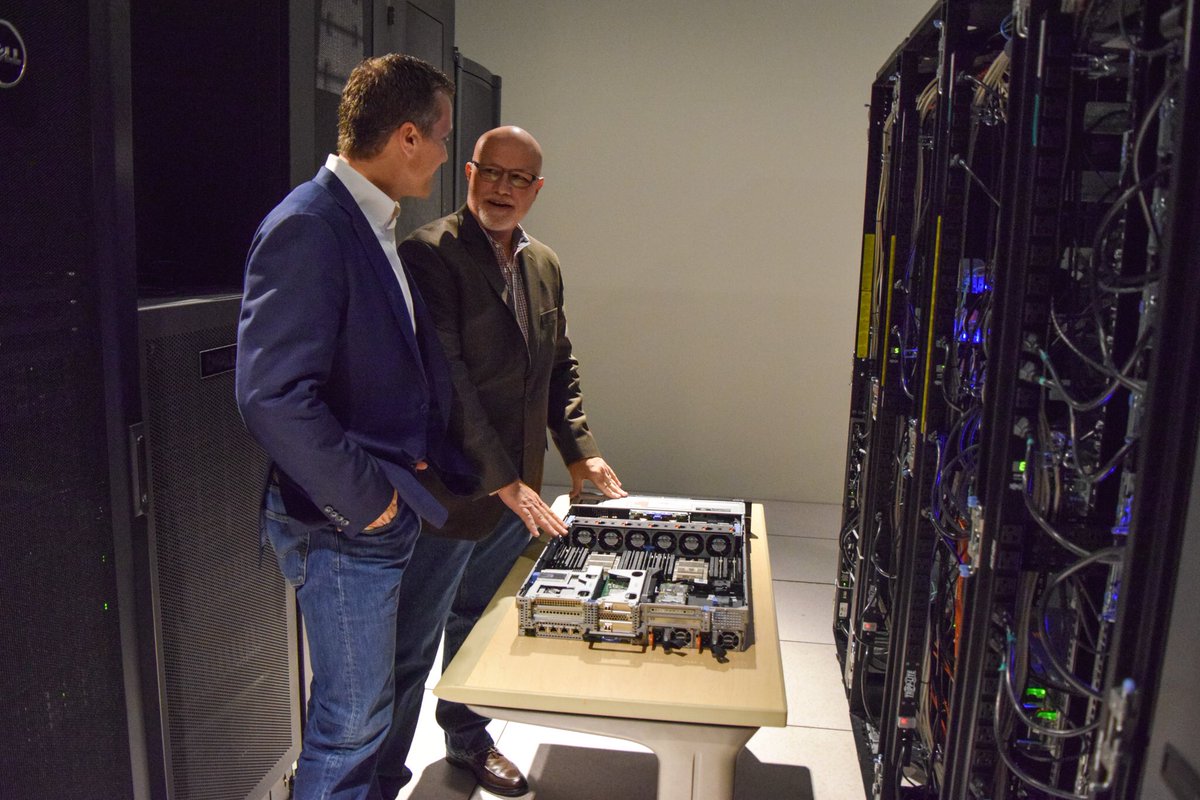 Eric Greitens tweet media