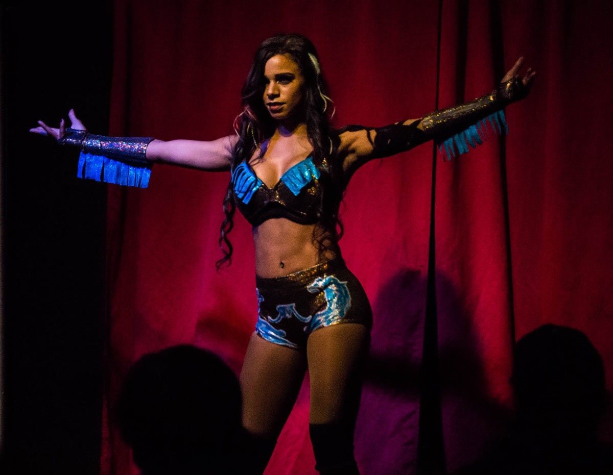 MericanAsshole_'s tweet photo. Out of the bevvy of beauties there can be only one #WCW for this motherfucker and that's @Rania_MoonBlood no one else compares. https://t.co/dxYo85QsHB