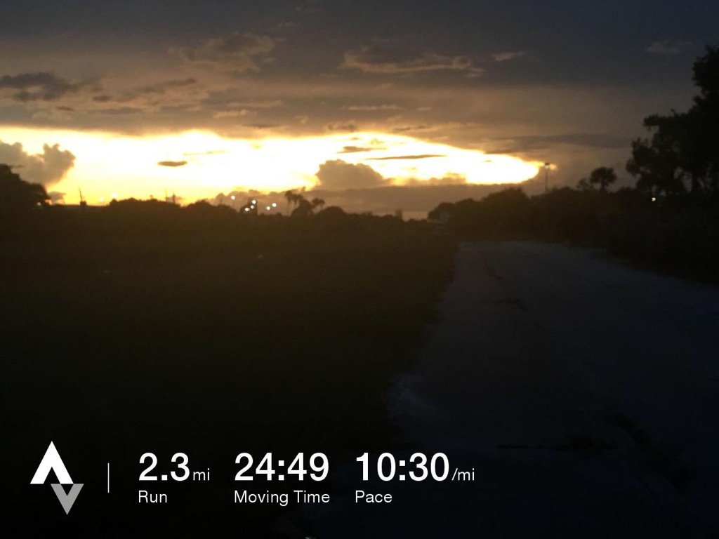 runner0406's tweet photo. 24 min E pace+
https://t.co/z4msz1ND1N #RunMyBest https://t.co/Nz3g2ks4zm