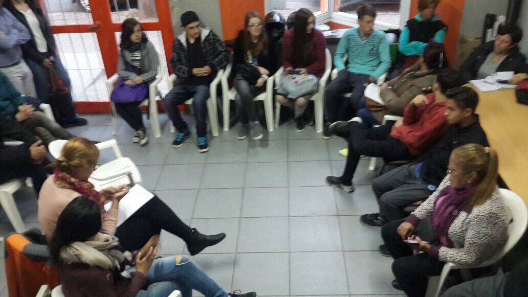 JuventudVCP's tweet photo. Ya nos estamos preparando para la #Previa de la Fiesta de la #PrimaveraVCP Súmate!!! #Prevención #Juventud https://t.co/ejOPX4L2f4