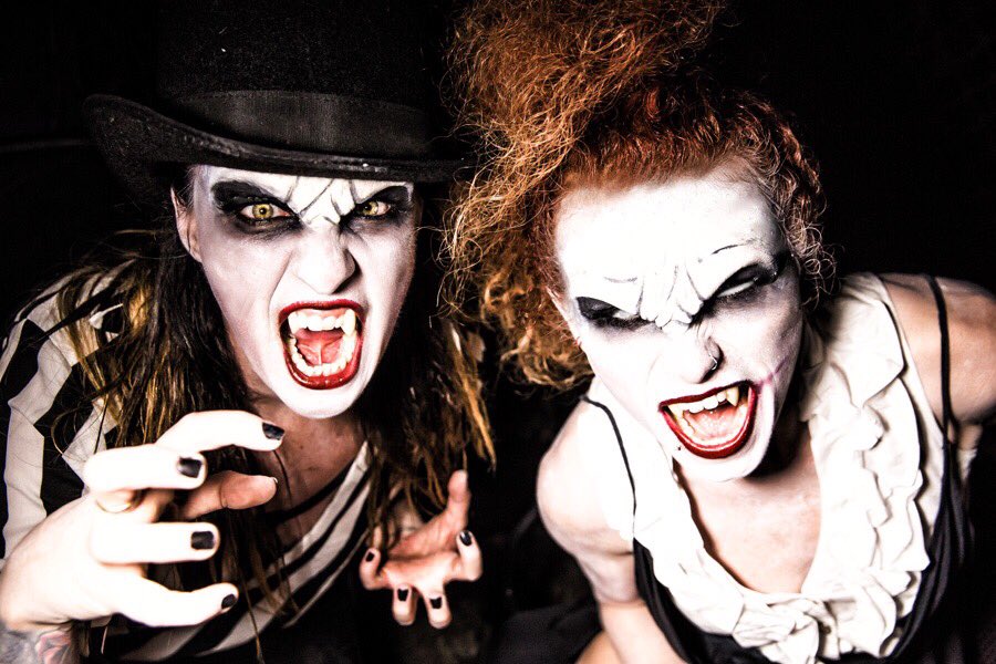 LucidLinds's tweet photo. We brought in Mr. David Broker for our special effects makeup this year! Who wants to Have a Halloween session? #Halloween #halloween2017 https://t.co/37FvUXh9HU