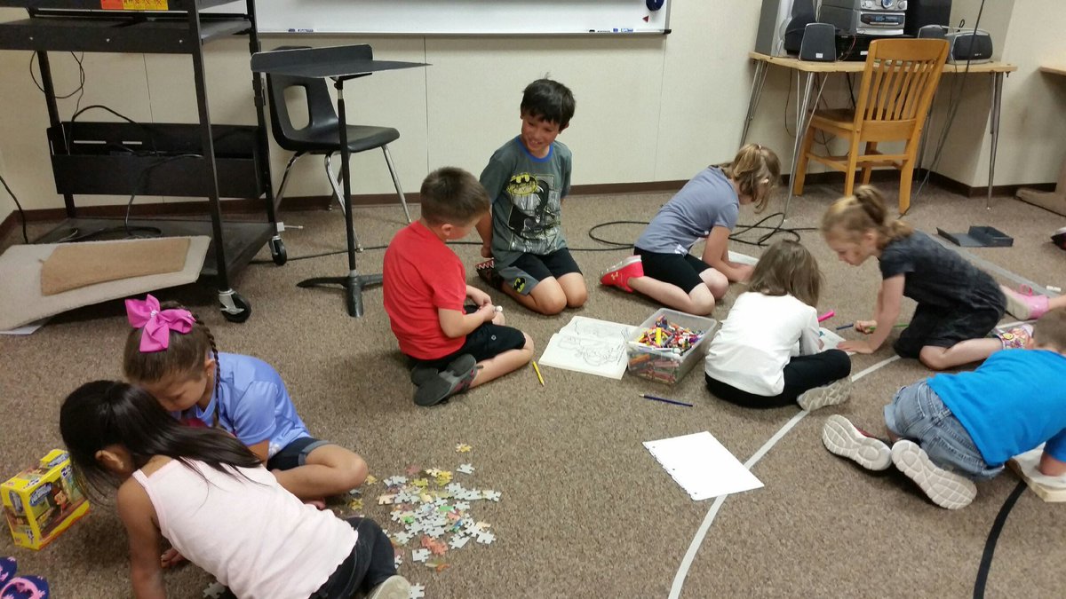 IndianHillsElem's tweet photo. Indoor recess was a success! Students showing their Pax leader traits. #paxleaders #organizedfun https://t.co/yj3kR5LvkY