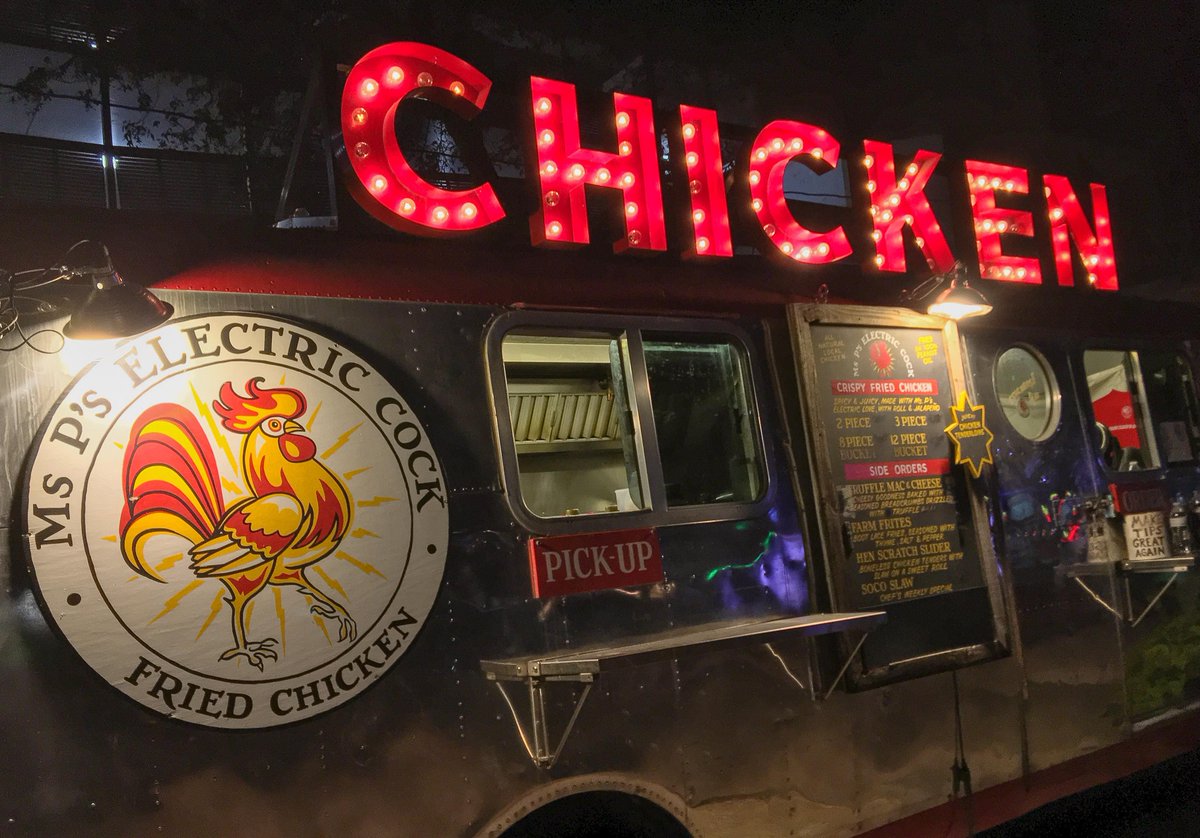 MsPelectricCock's tweet photo. New back-to-school hours are in effect: we are open on Wednesday nights! #electriccock https://t.co/63MwN6MieF