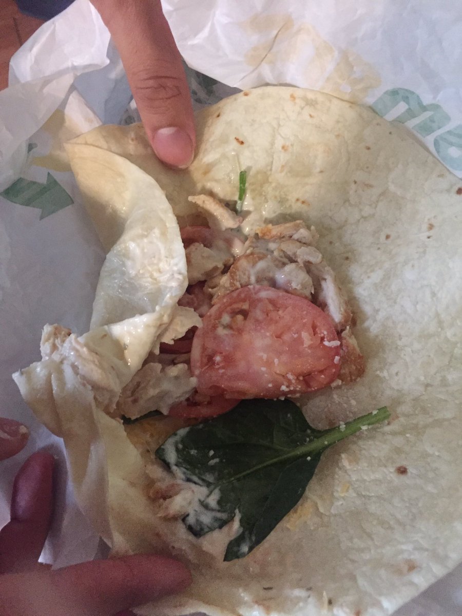 This is what we get from subway!
Totally not worth at all <a href="/SUBWAY/">Subway®</a>Canada @SUBWAY