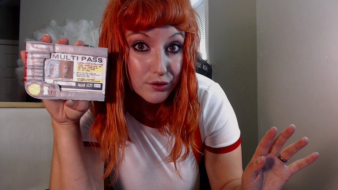 It's been FIVE years so I felt The 5th Element might be appropriate cosplay! Come celebrate my Cammiversary