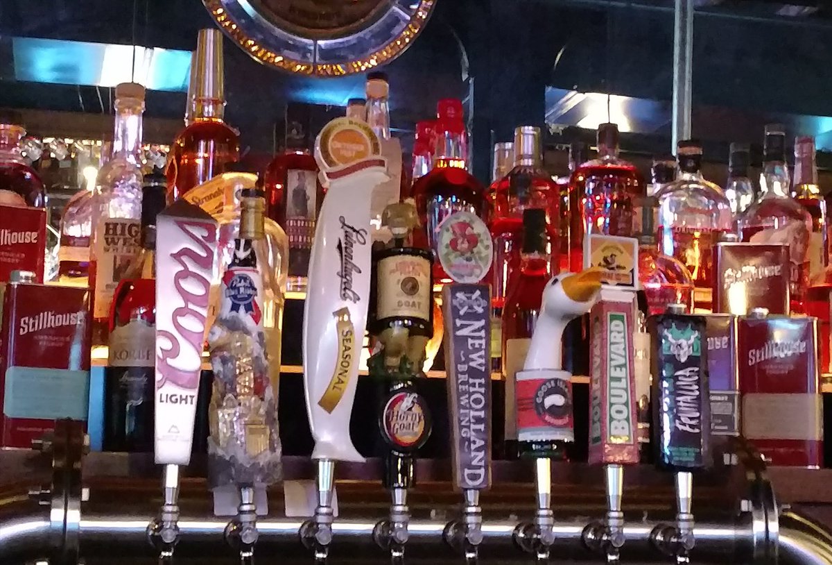Hey #Denver,
Craving some Midwestern beer? Well, #WallysWisconsinTavern has got you covered. 
#Greenbay fans wanted.
<a href="/B_Everywhere/">B Public Relations</a>