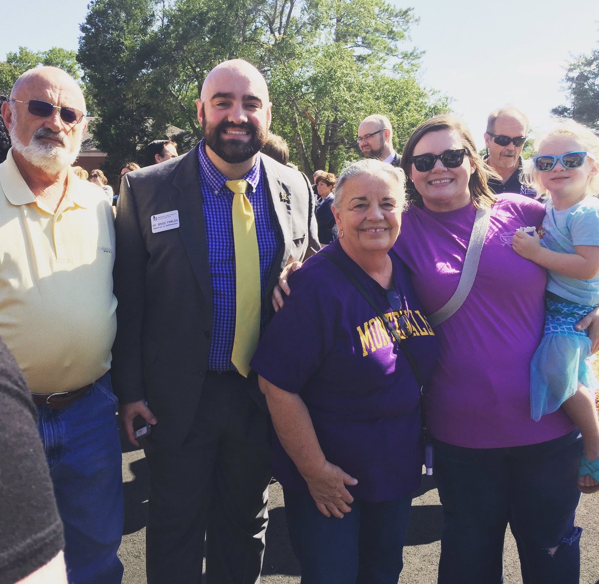 BruceFinklea's tweet photo. I had fun at the Strong Hall ribbon cutting! Great to be part of the @Montevallo & @UM_MassComm family! #ValloNation #MassCommForLife https://t.co/EOra6lAB3O