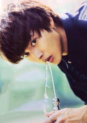 risa_kento1024's tweet photo. 🎉🎊Happy Birthday!!🎂🎉💕🎂🎉💗11:48山﨑賢人誕生祭🎂🎉💗
#山﨑賢人誕生祭 
#山﨑賢人誕生祭 
#山﨑賢人誕生祭
#山﨑賢人誕生祭 
#山﨑賢人誕生祭 
#山﨑賢人誕生祭 
#山﨑賢人誕生祭 
#山﨑賢人誕生祭 
#山﨑賢人誕生祭 
お
め
で
と
う https://t.co/SkQ1ZLfNrc
