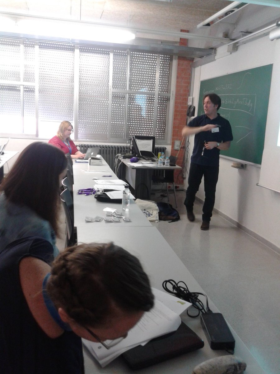 yanetsl2017's tweet image. #ACMWOMENCOURAGE  #womencourage2017 HPC workshops