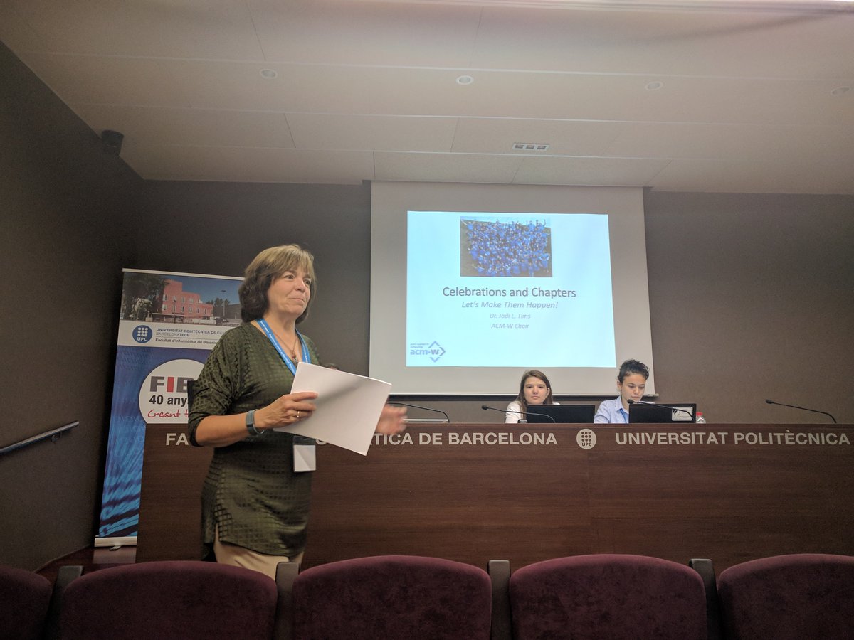 patrypons's tweet image. #ACMWOMENCOURAGE starts with a workshop about Celebrations. Getting many ideas, I can&apos;t wait to start organizing this year&apos;s @IPT_ACMW_es 😁