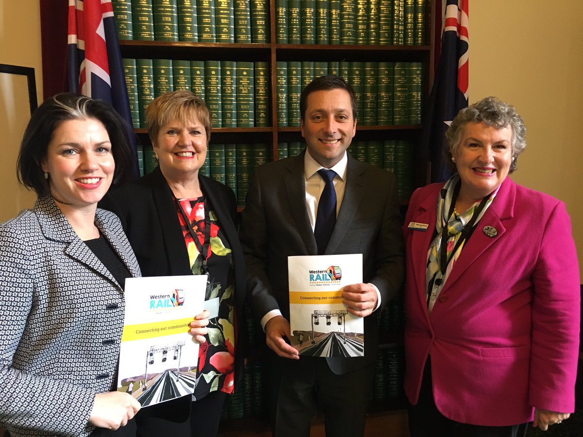 Another productive discussion on Western VIC Passenger Rail thanks <a href="/EmmaKealyMP/">Emma Kealy MP</a> for arranging and <a href="/MatthewGuyMP/">Matthew Guy MP</a> for your time