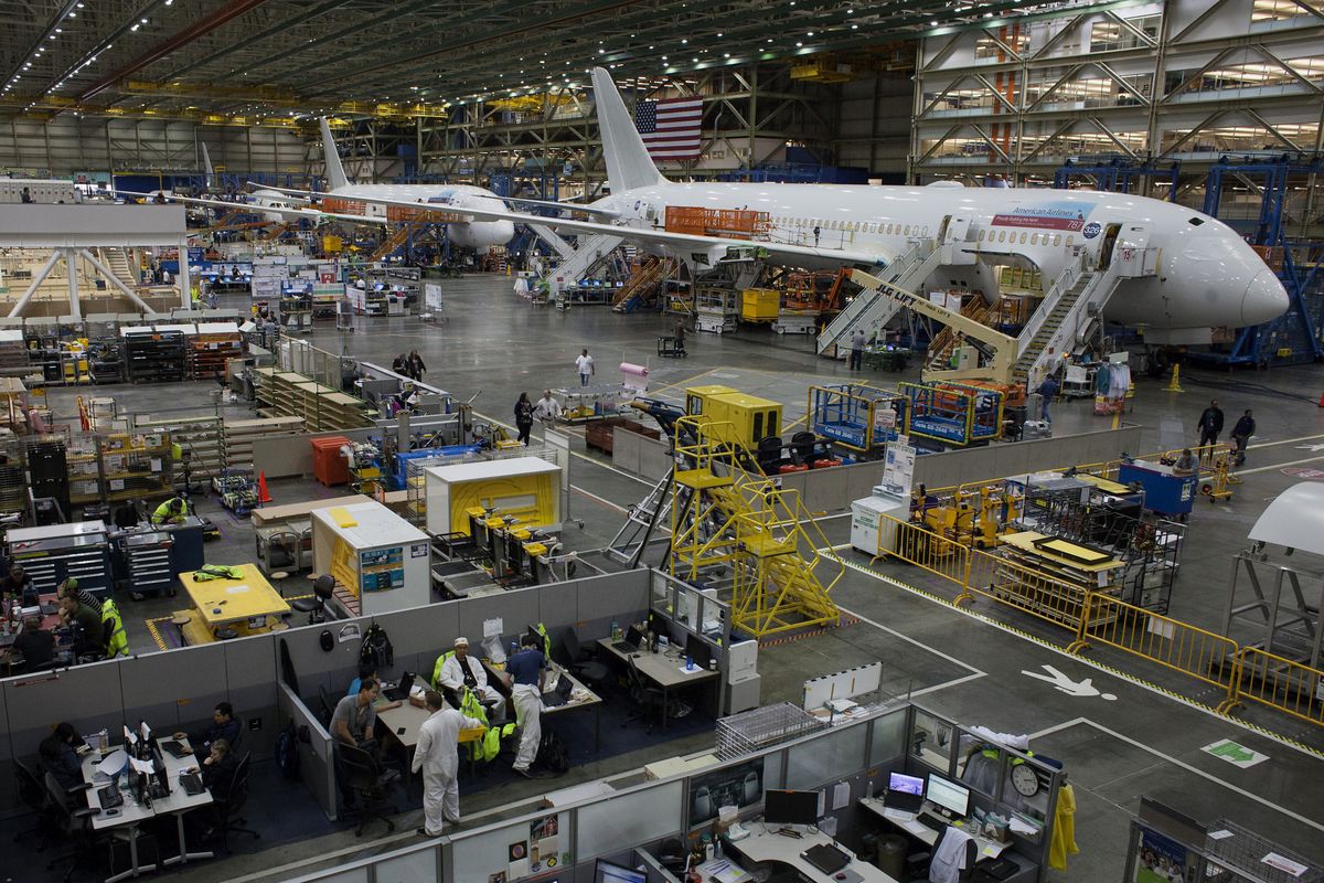 business's tweet image. Boeing bets China will need $1.1 trillion in planes over the next 20 years bloom.bg/2w9C3KN