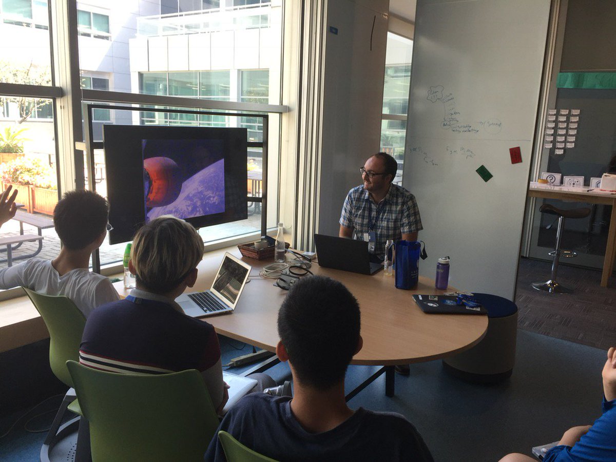 Philippe Kasouf sharing the SpaceX story with Futures Academy #learnisb