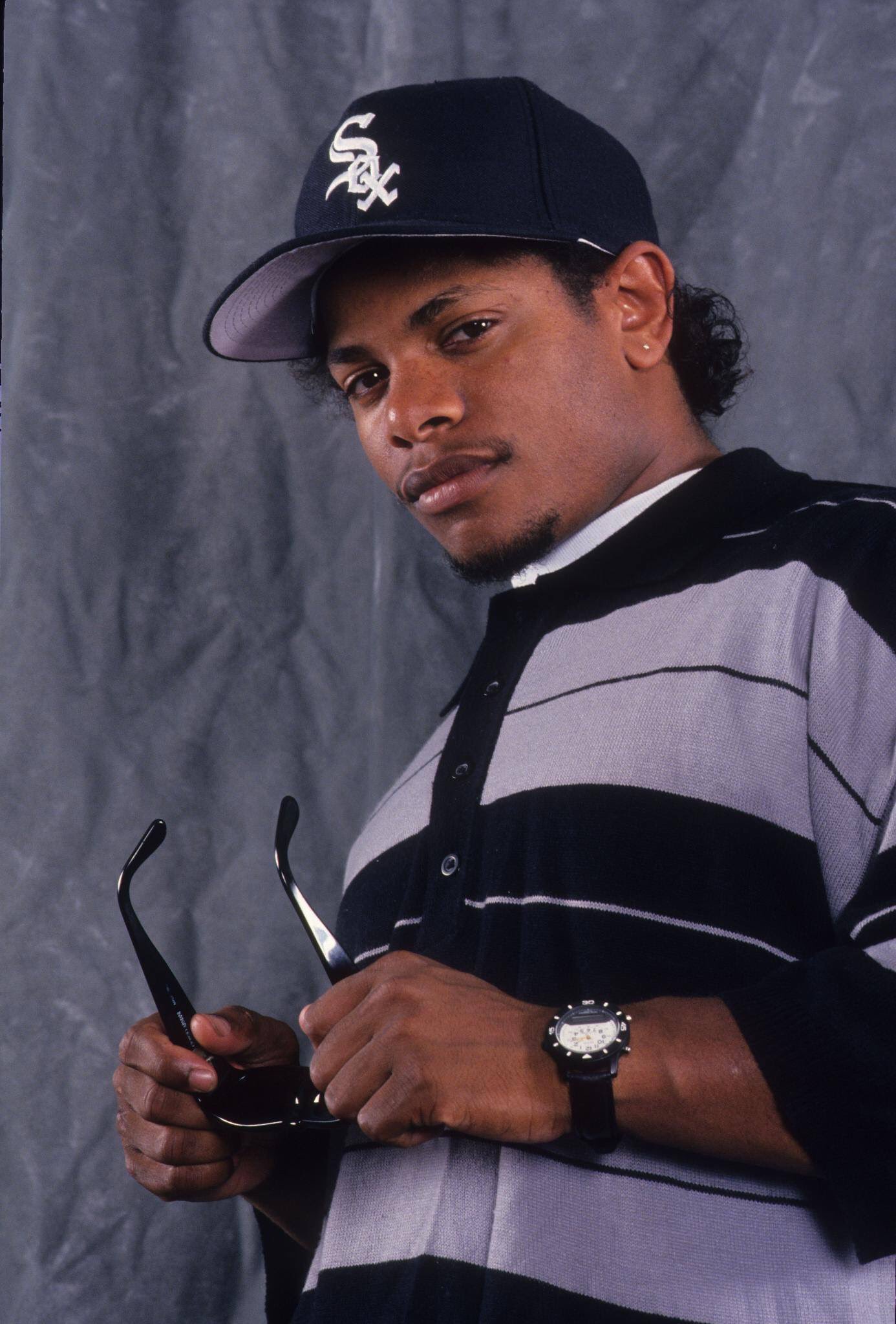 Happy Birthday     to the late Eazy E! 
