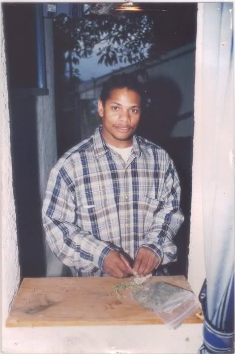 Happy birthday Eazy E , rest eazy  