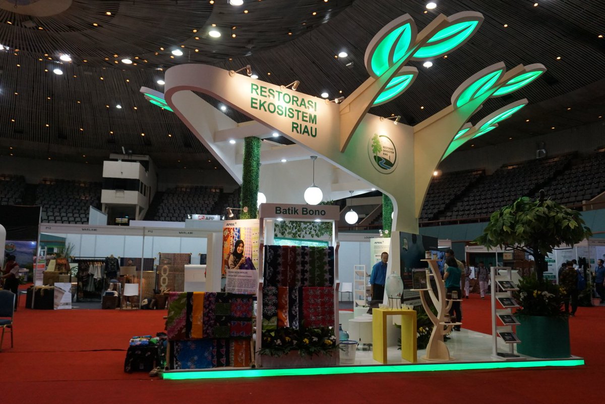 APRILpulp's tweet photo. Come and see us at #ClimateChangeExpo 2017 at JCC and learn more about what we do for #environment https://t.co/EGgYWjaHb6