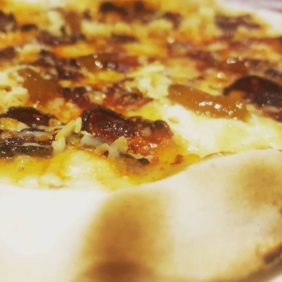 <a href="/Ilpadrinogijon/">'Padrino Gijón'</a> Siempre con una materia prima de calidad
Nueva #ComidaSobremasa  Sobrasada ecológica de Mallorca,virutas de <a href="/quesomahon/">Queso Mahón-Menorca</a> etc😋