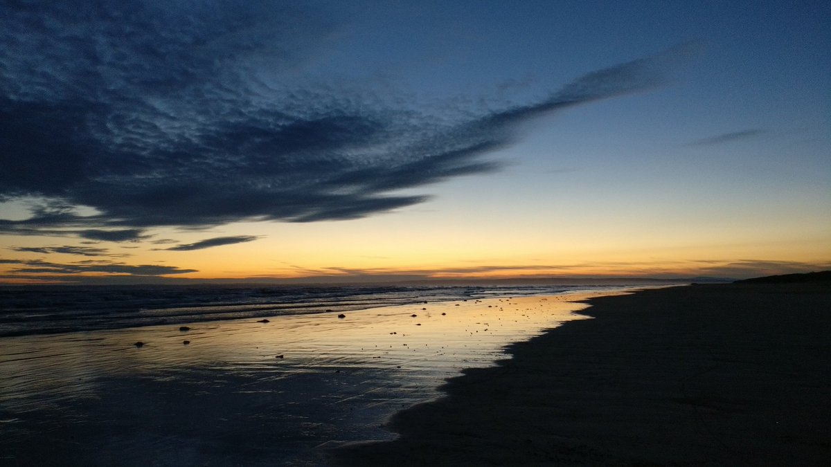 Psmeg's tweet image. Some recent #photography trips to #Pembrey &amp;amp; #Llangynidr with the #Nikon #D500. Loving the new camera. #landscapes #seascapes