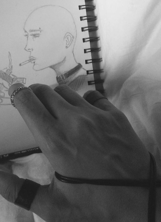 أريِد إن إرِسم ألتمُرِد وألعنف بصورِه نظيفه..