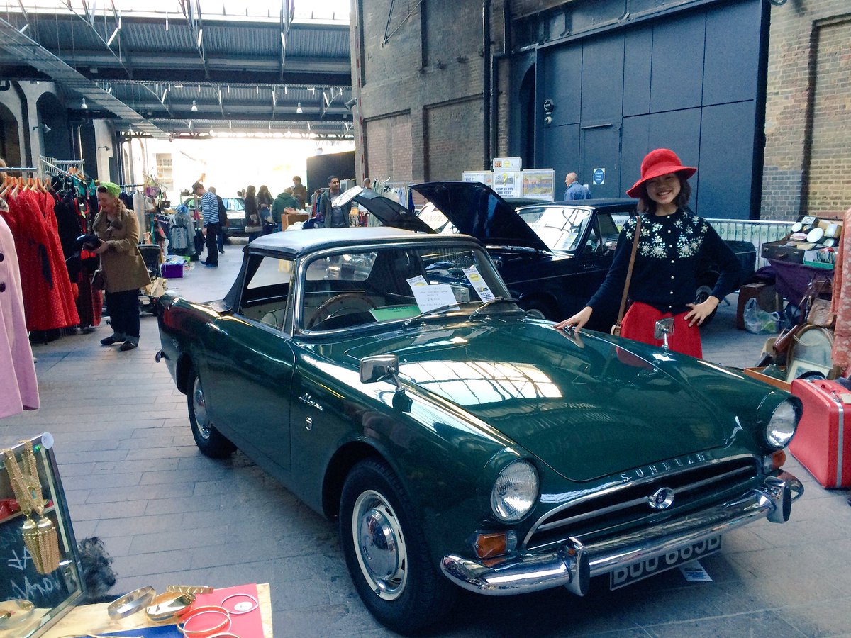 We're looking forward to be back to the @classiccarboot this weekend! #vintageevent #shoppinglondon