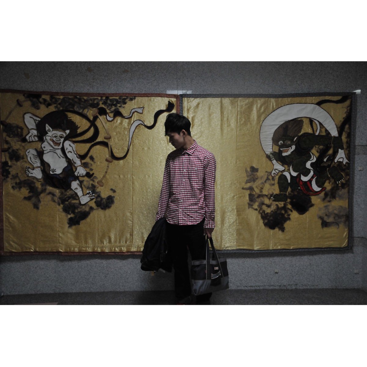 kuratan_fs's tweet photo. 【夏休み明け一発目っ】

name.のみ

pants.graphzero
shoes.newbalance

bag.handmade

ジーンズ3本背負ってジーンズ履いてオリジナルデニムバック持った男の子！デニムをたたむ姿はまさに児島男児…！

ご協力ありがとうございます！ https://t.co/UUPsiCn6t3