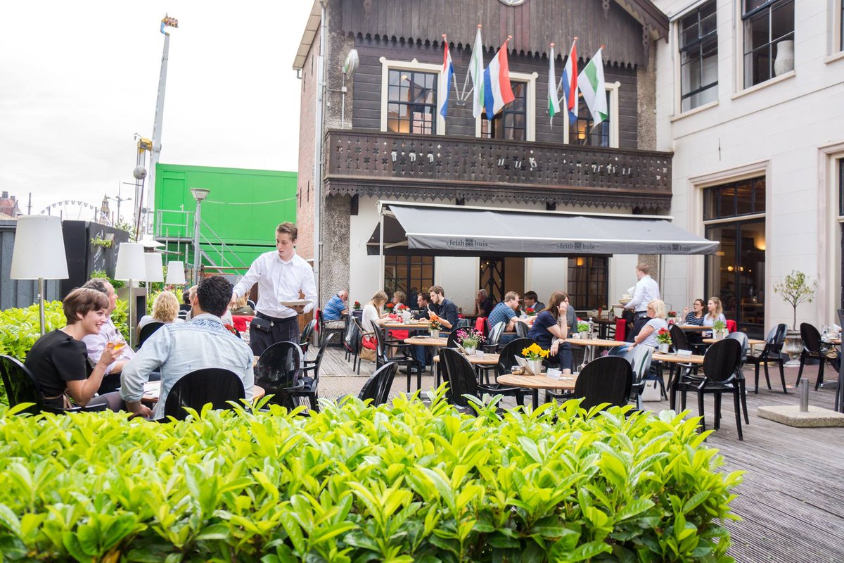 Goed nieuws: we zijn weer op zoek naar nieuwe medewerkers! Check onze vacatures via bit.ly/2uCch4N