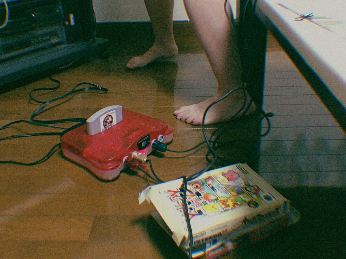 リュウの人 A Twitter そういえばこないだ64を久々にしました バーチャルコンソールあれどやっぱり実機に限る 小学生の頃やってた時から3d スティックのこと サンディスティック って呼んでてんけどあれ公式らしいな スリーディーじゃないんか リュウの人 A Twitter そういえばこないだ64を久々にしました バーチャルコンソールあれどやっぱり実機に限る 小学生の頃やってた時から3d スティックのこと サンディスティック って呼んでてんけどあれ公式らしいな スリーディーじゃないんか