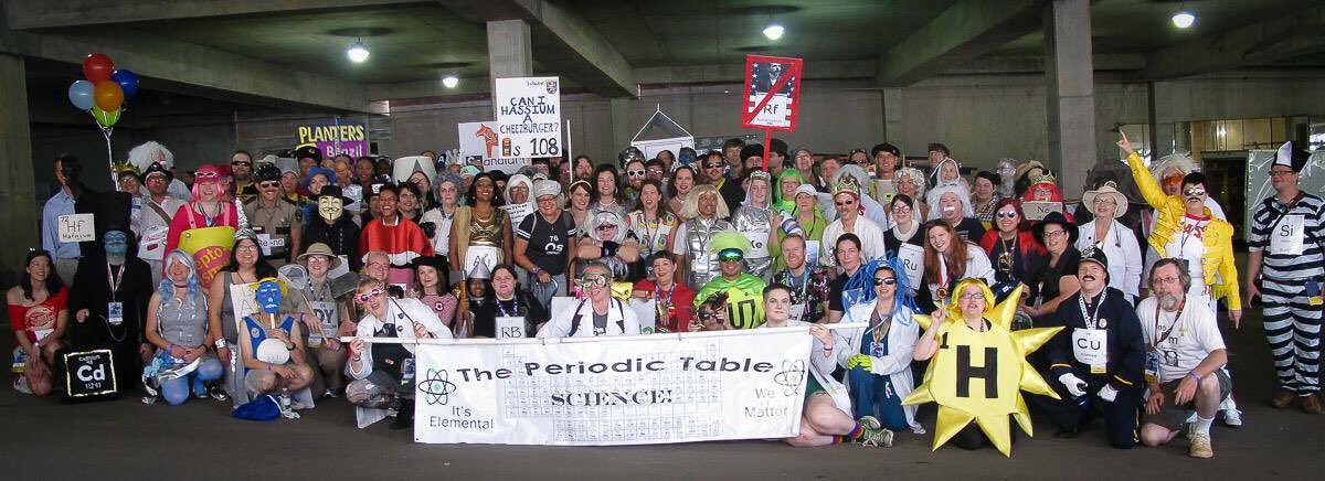 ParadeOfElement's tweet photo. The @DragonConParade Parade of Elements was FULL this year!!!!! #DragonCon #DragonCon #PeriodicTable https://t.co/POG2byfksU