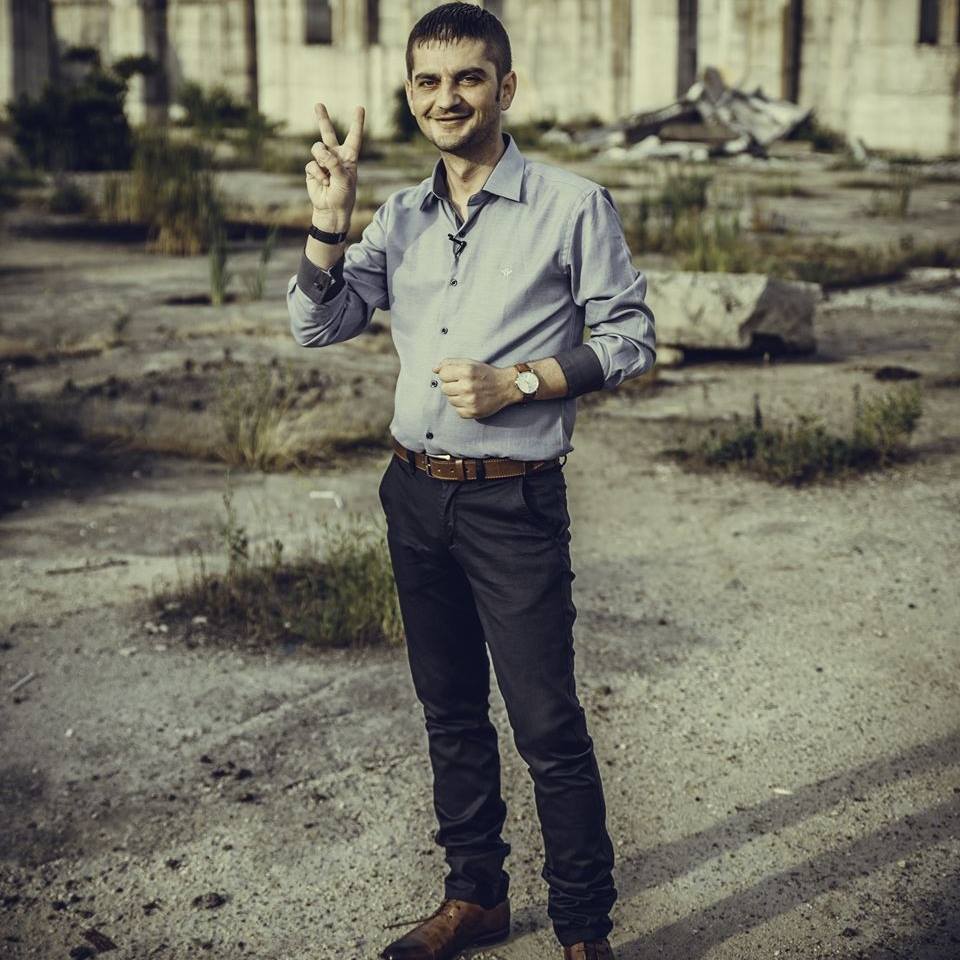 balacciv's tweet photo. Слухи о моем исчезновении сильно преувеличины!  ;) https://t.co/0DLkBP39ub