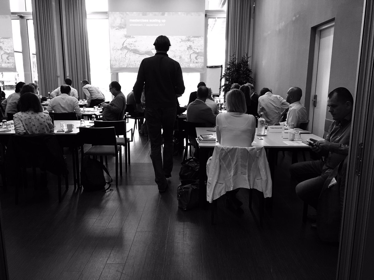 puur's tweet image. Ik leer weer veel vandaag bij @ScaleUp_NL Goed om een zetje te krijgen...mooie energie hier. Gaaf is die @pyotr