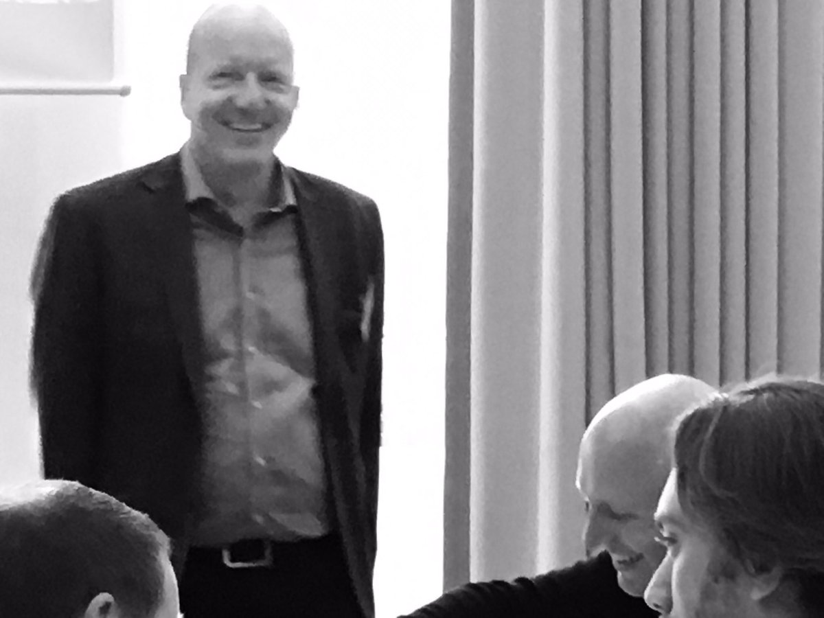 puur's tweet image. Ik leer weer veel vandaag bij @ScaleUp_NL Goed om een zetje te krijgen...mooie energie hier. Gaaf is die @pyotr