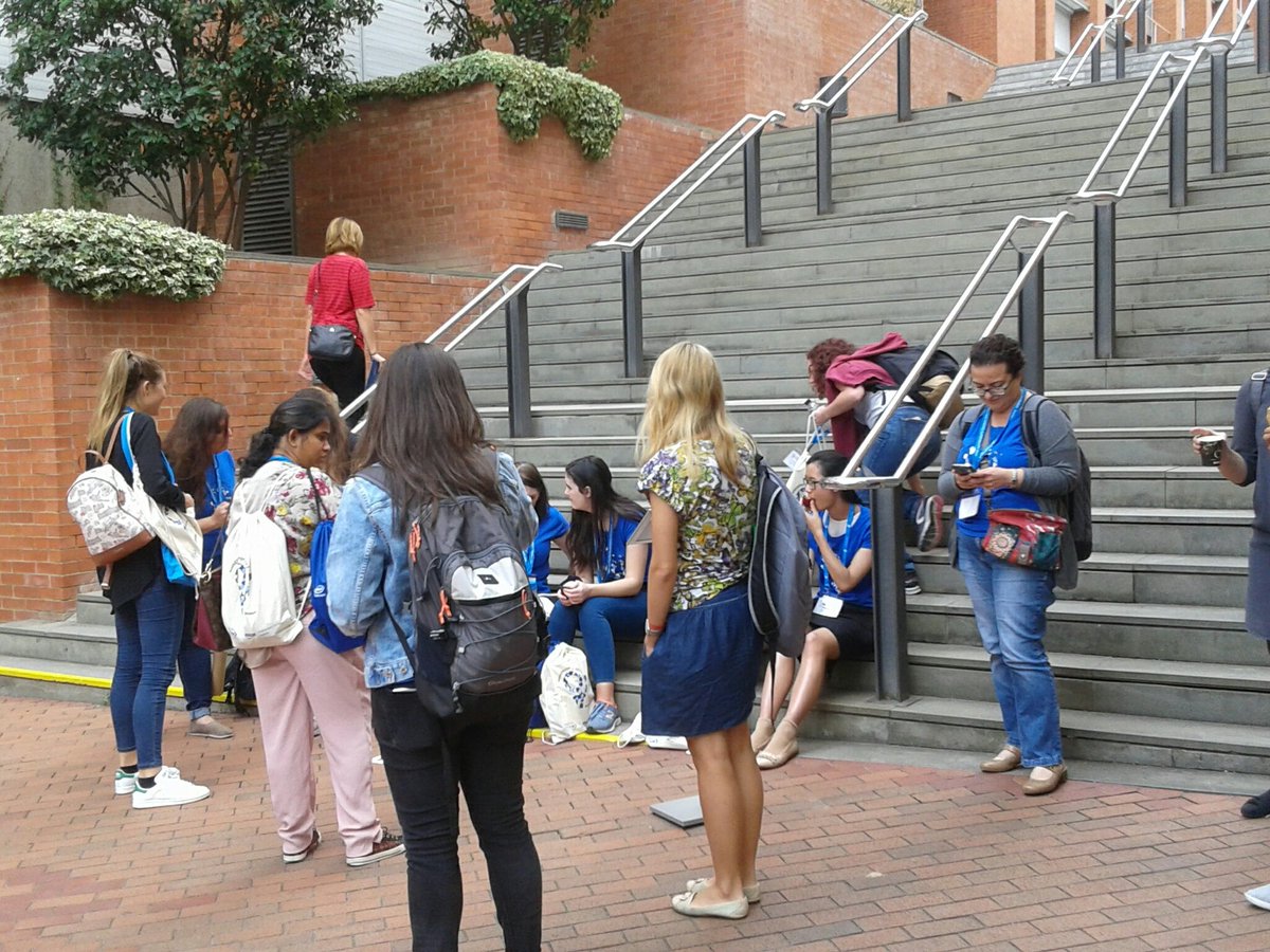 yanetsl2017's tweet image. #ACMwomencourage #womencourage2017  scholarship photo time