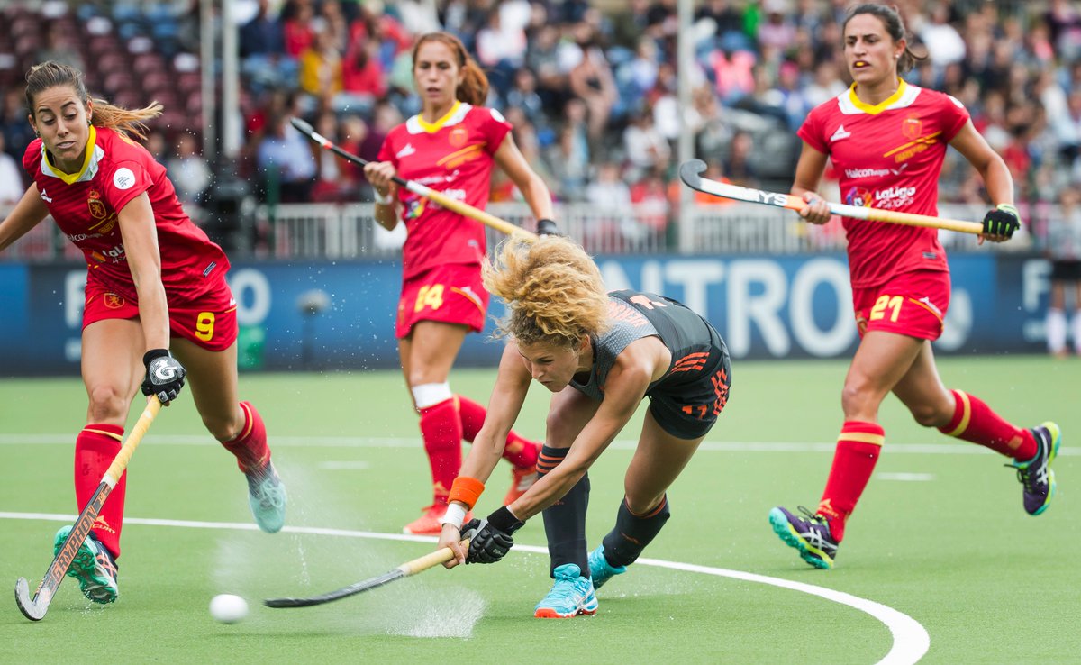 Para todos los seguidores de <a href="/9marialopez/">María López García</a> en su debut en <a href="/KampongHockey/">SV Kampong Hockey</a>. La cadena <a href="/NOSsport/">NOS Sport</a> estara el domingo. Resumen despues en NOS.nl.