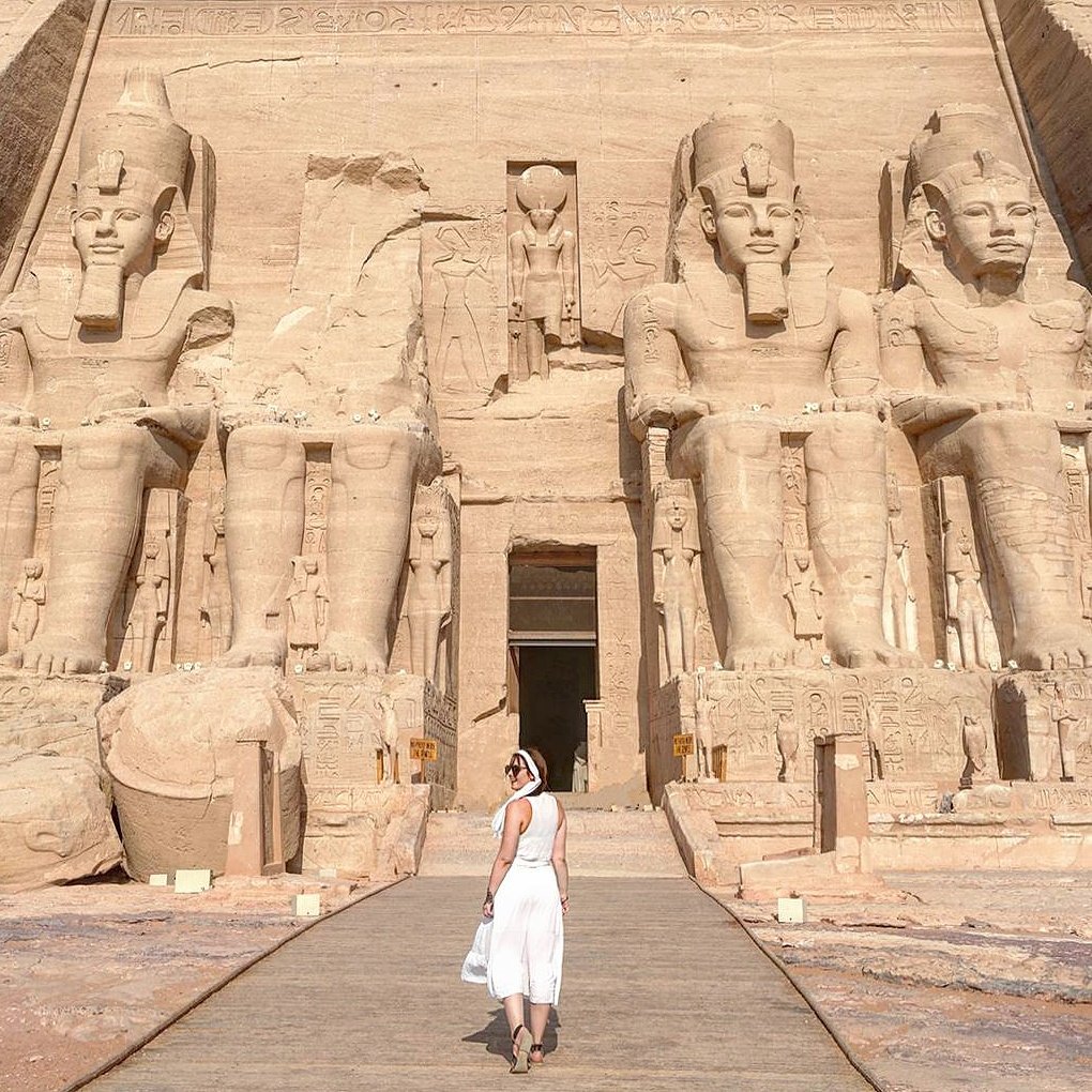 globalroamingg's tweet photo. Ever wanted to become Lara Croft? Mission accomplished. @traveltalktours #TravelTalkTours #Egypt https://t.co/nc7hSgvsgb