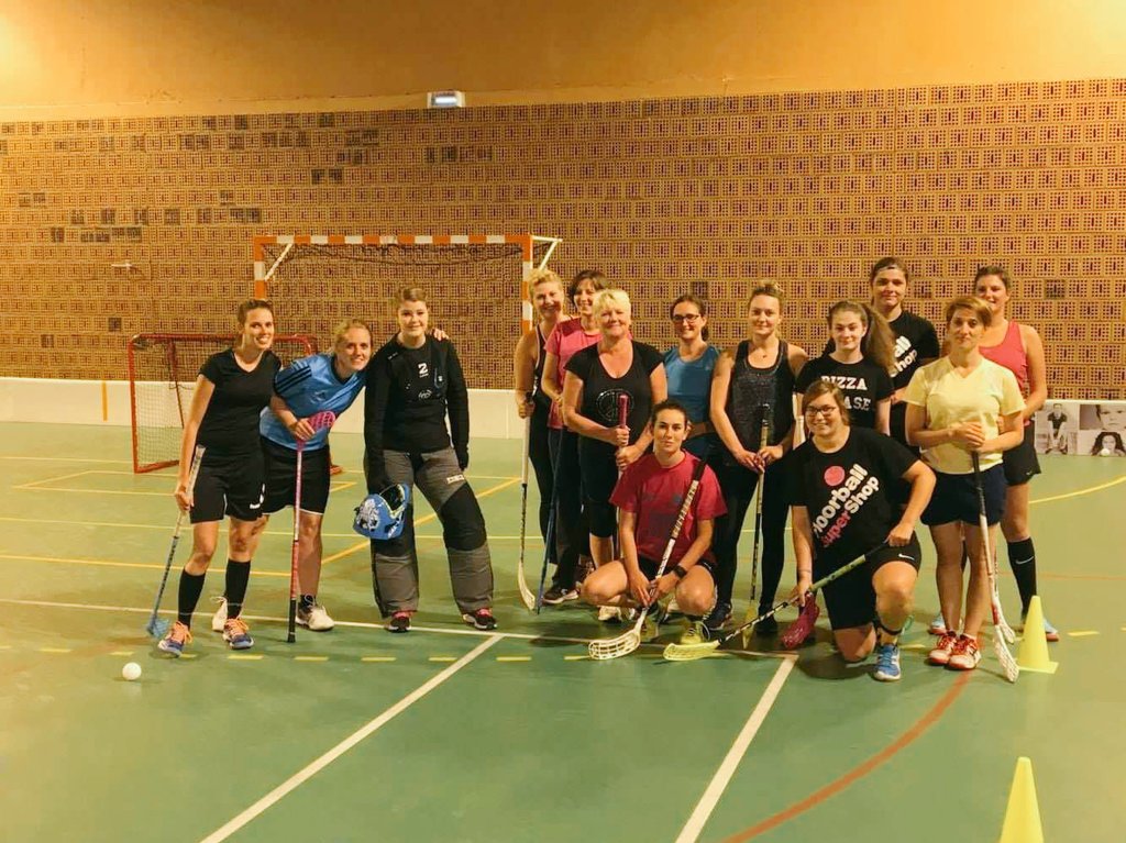 Notre club engage sa première équipe féminine en championnat sous ses couleurs ! La reprise d'hier soir marque le début de la saison 💙