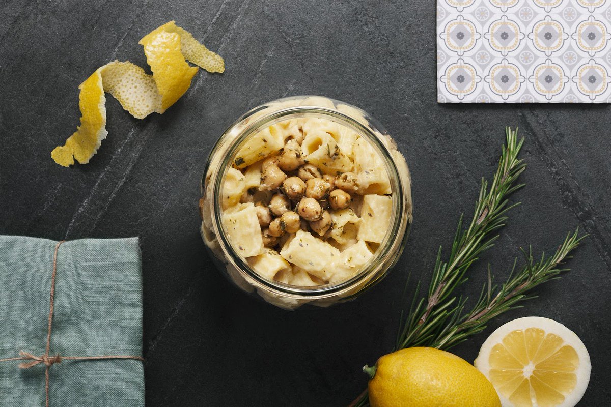 Gluten-Free pasta with the smoothest chickpeas bay and lemon. Order it at mygodo.com!
#GODO #food #lunch #organic #tech #london