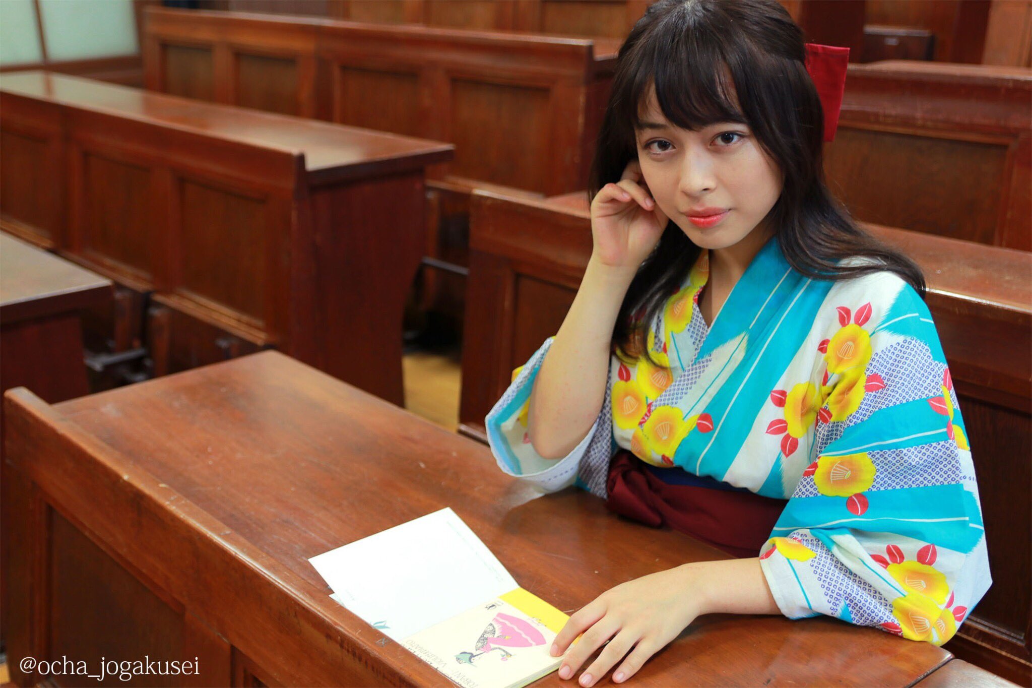 お茶の水女学生図鑑 Ocha Jogakusei Twitter