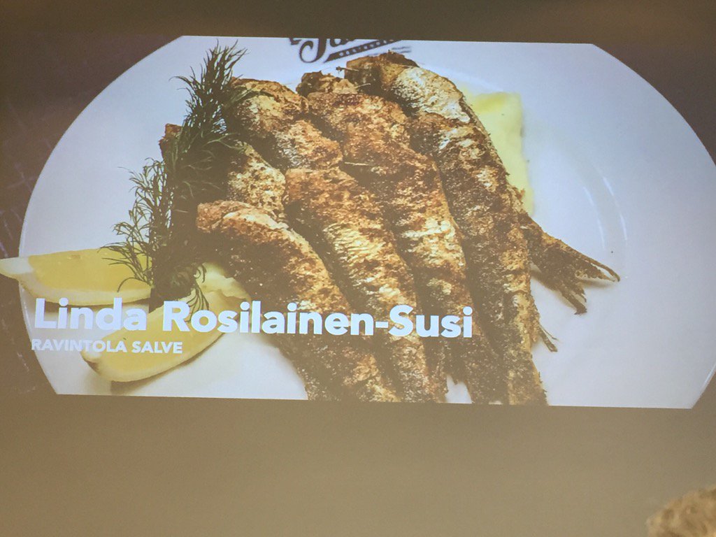 PiaMikkonen1's tweet photo. #Asiakas #odotukset #myydäänkokonaisfiilistä #salve #helsinki #kokouspok https://t.co/b6imLE94JF