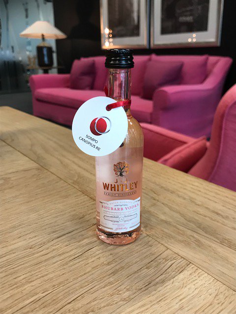 SompoCanopiusRe's tweet photo. And in case you have nothing to drink at #RVS2017, we will be providing these - meet us to try one and see! https://t.co/4yqL6fRgru