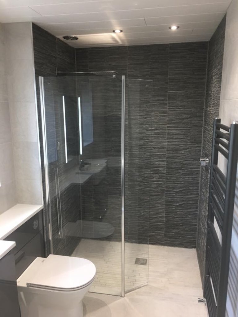PureStyle33's tweet image. Modern monochrome bathroom part 2! #purestyle #darwen #lancashire #manchester #bathroom #wetroom #design #installation #modern #monochrome