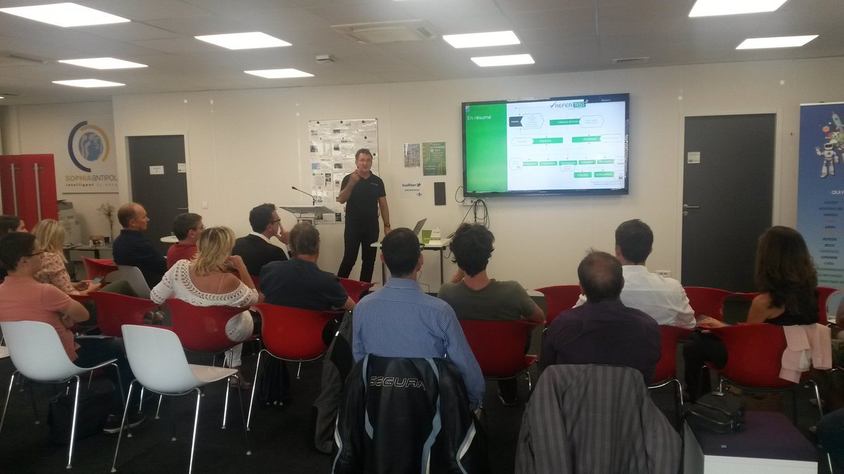 TelecomValley's tweet photo. Forte affluence ce midi à la commission #test #qualité #logiciel pour écouter @acpqualife présenter l'outil #refertest https://t.co/weL9zBH1ji